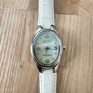 Ecclissi ladies oval Sterling silver white leather dress watch NEW BATTERY